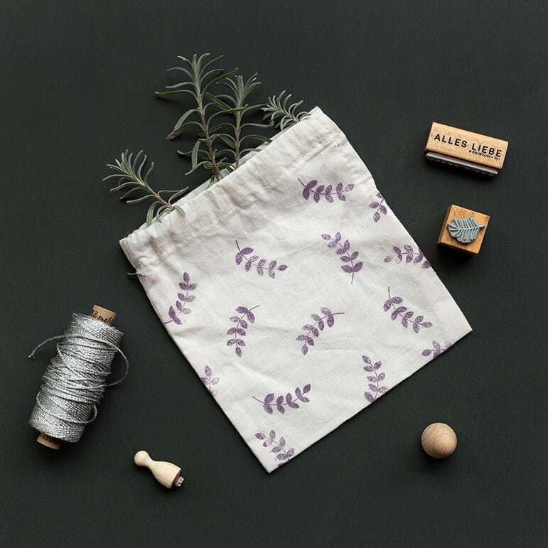 Stamp | Leaf branch