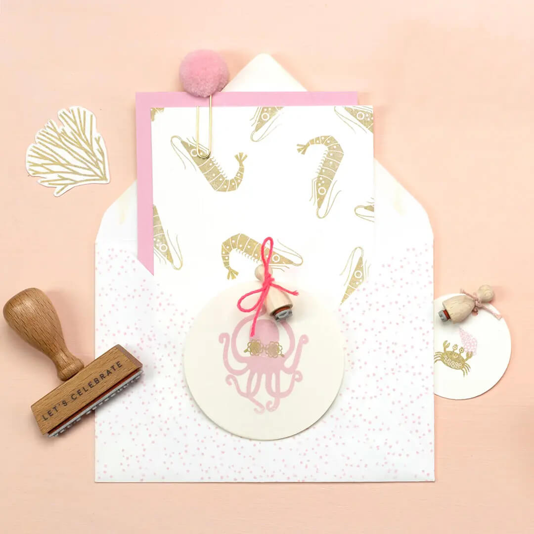 Stamp | Wild dots