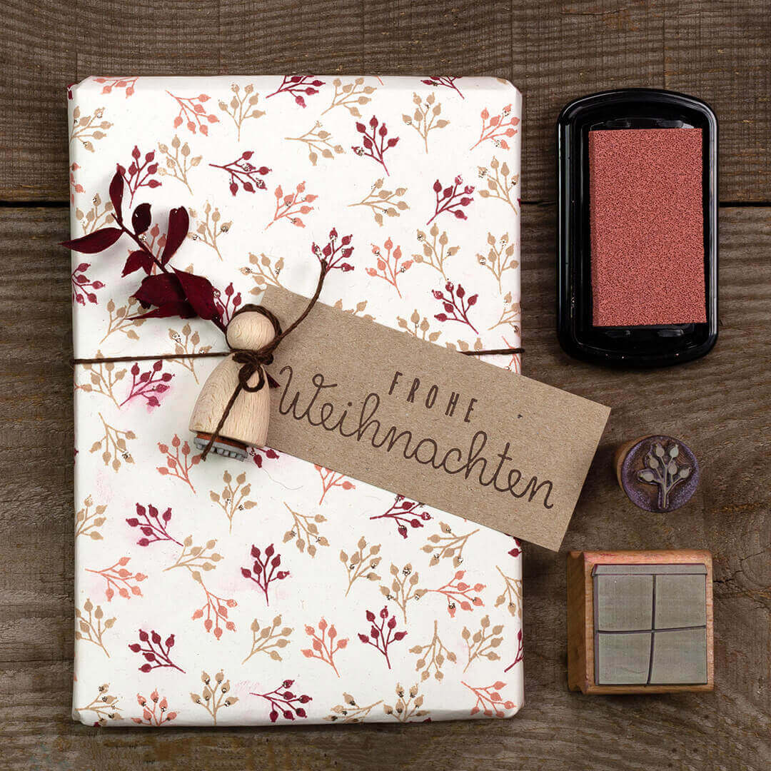 Stamp | Rosehip