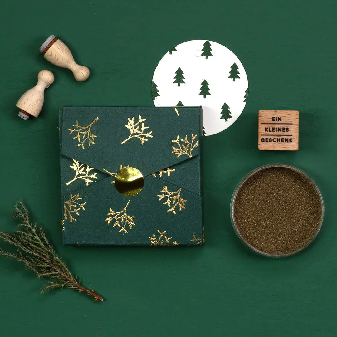 embossing pulver gold embossing technik glitzernde weihnachtsgeschenke stempeln