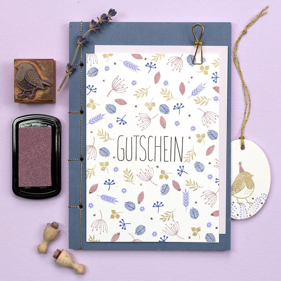 textstempel stempel gutschein stempel schriftstempel gutschein karte stempeln gutschein verschenken stempel blätter stempel