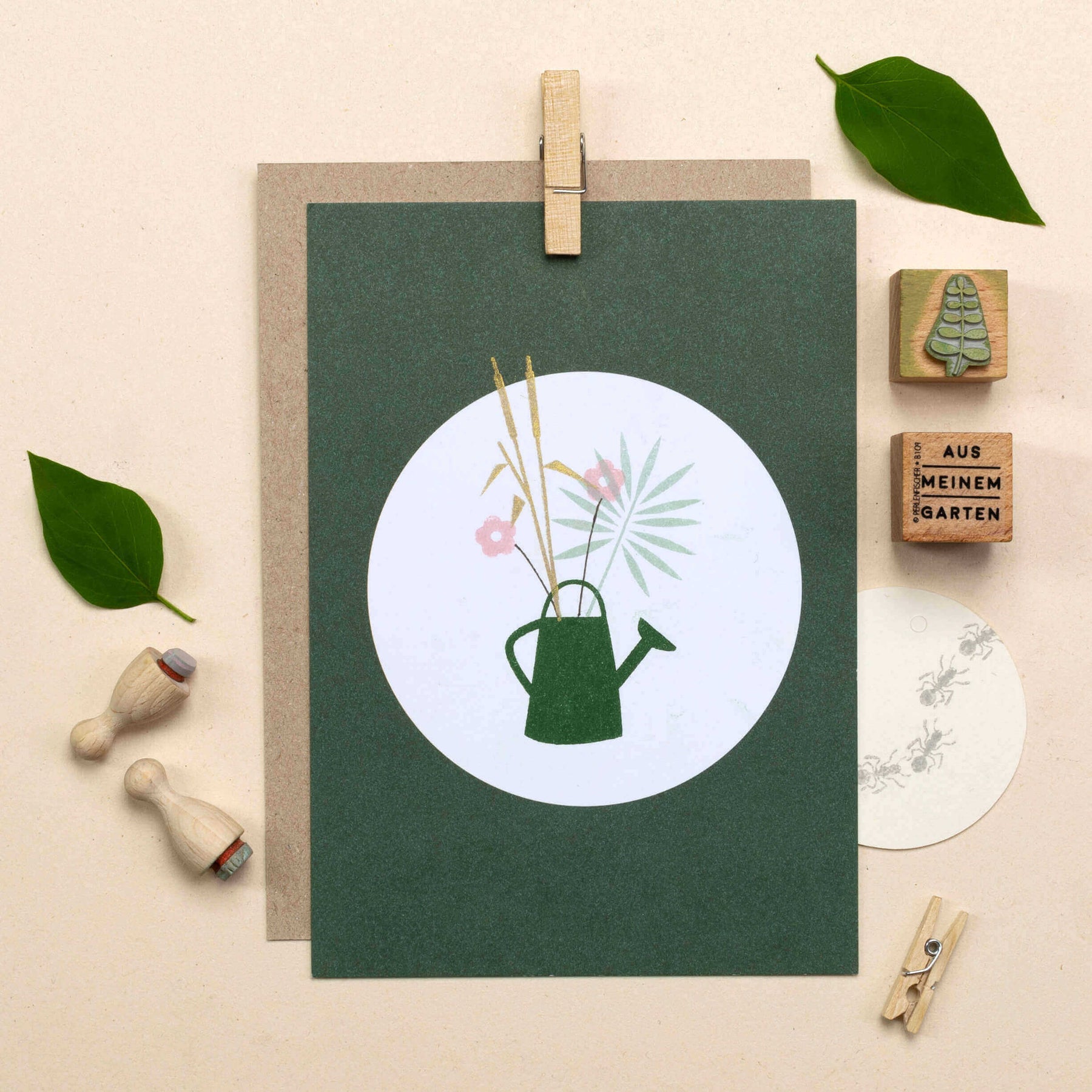 5 Postcards | Dot dark green