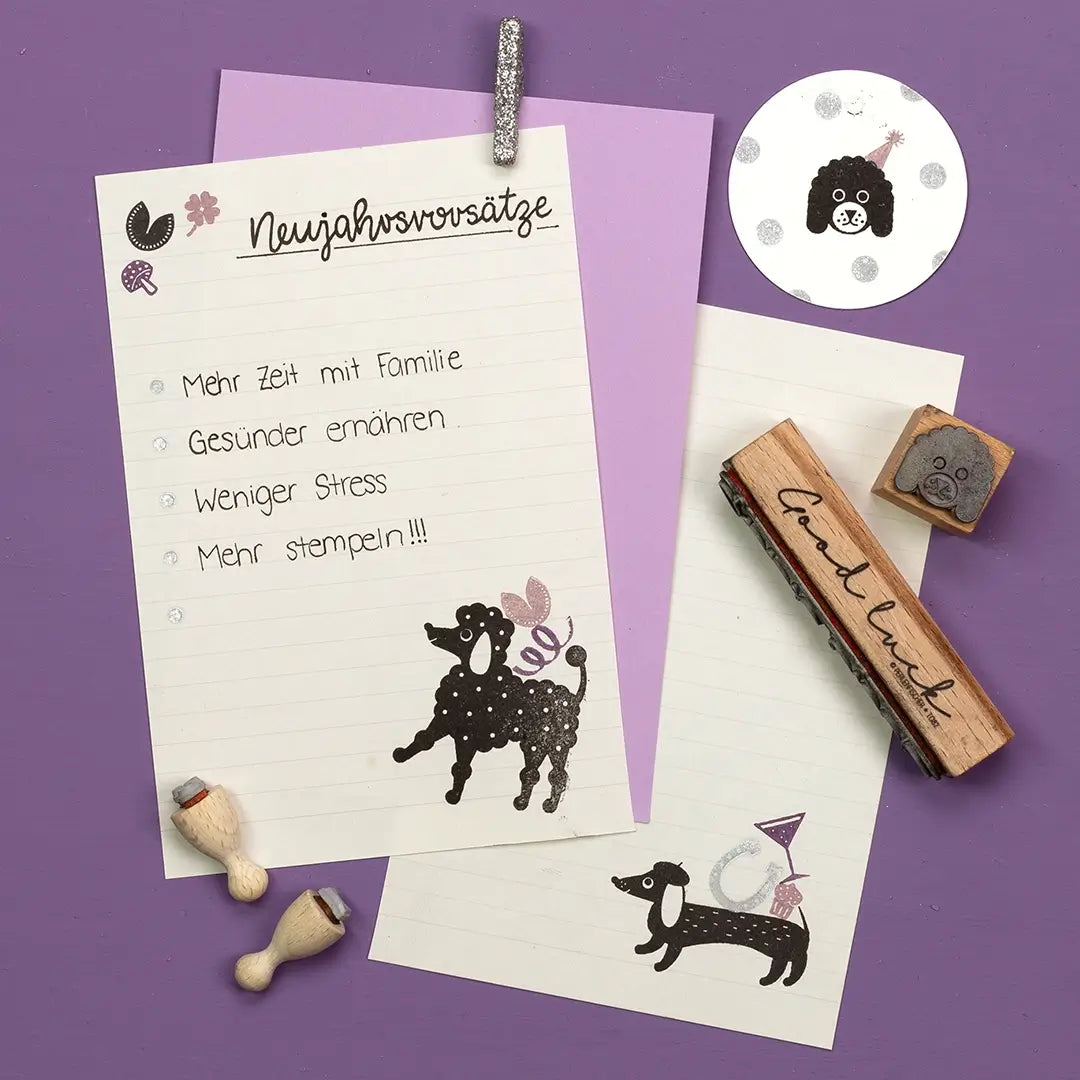 stempel silvester neujahrvorsätze stempeln stempel kleeblatt stempel luftschlange stempel muffin stempel glückskeks