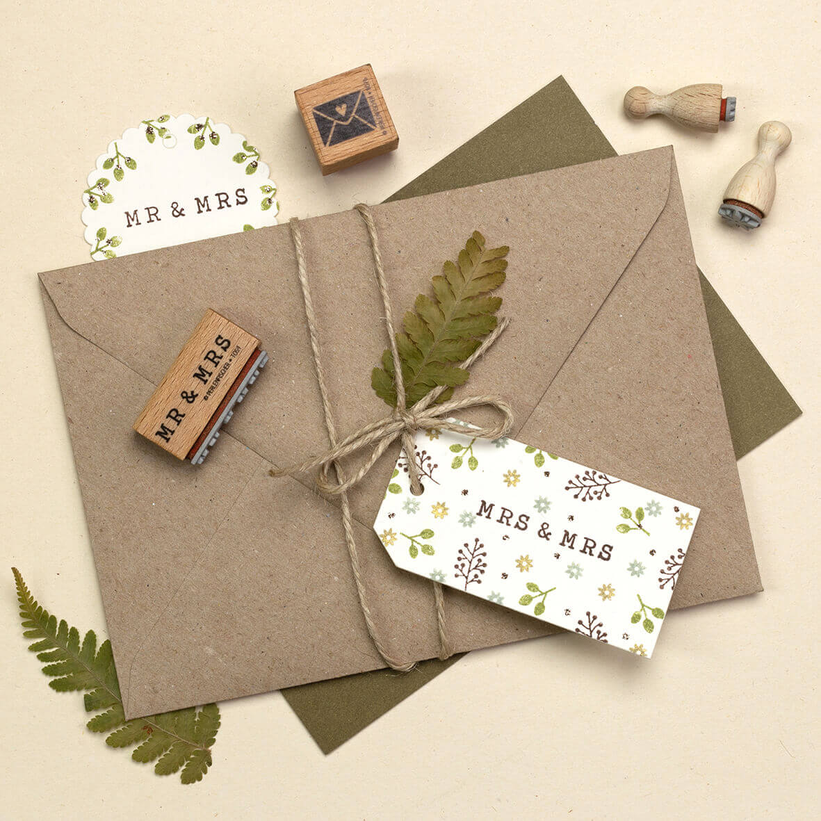 Stempel Herbst & Wald Geschenkanhänger bestempeln Papieranhänger Blatt Waldtöne Herbst Hochzeit Kraftpapier Umschlag