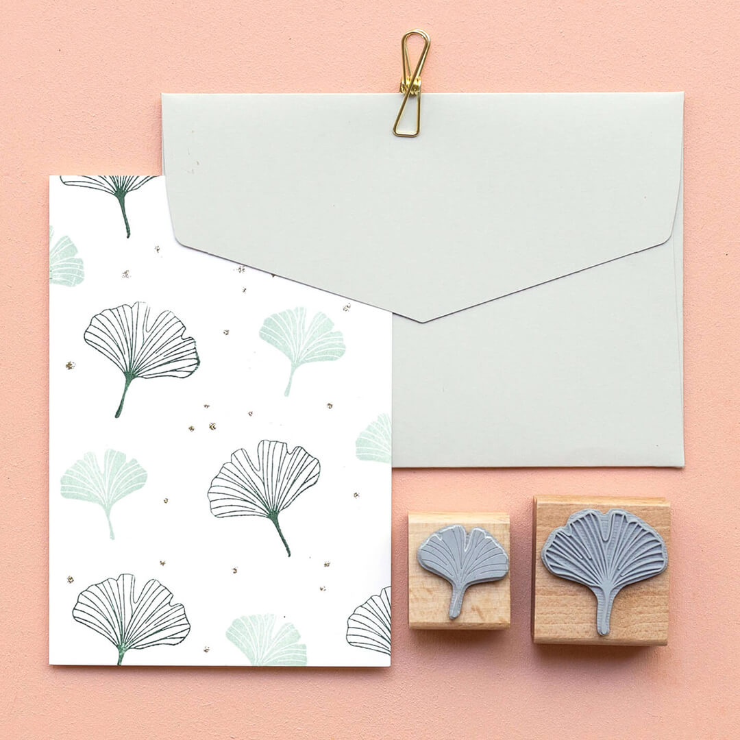 Stamp | Ginkgo leaf outline