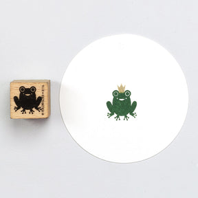 Stamp | Frog sitting