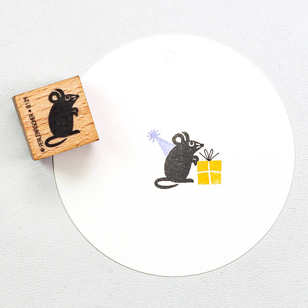 Stamp | Mouse standing