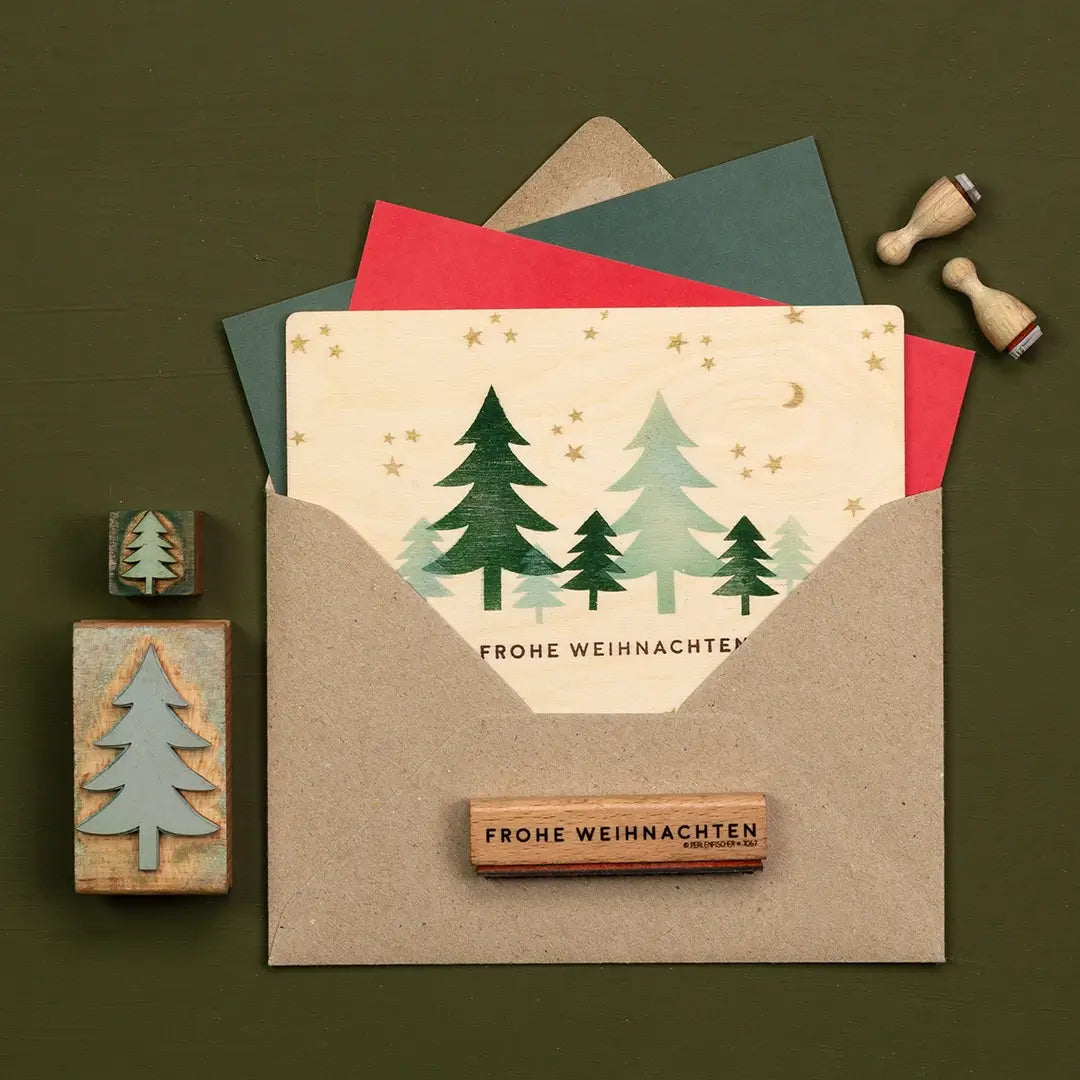 grusskarte weihnachten aus holz holzpostkarte weihnachten stempel frohe weihnachten stempel sterne stempel tannenbaum