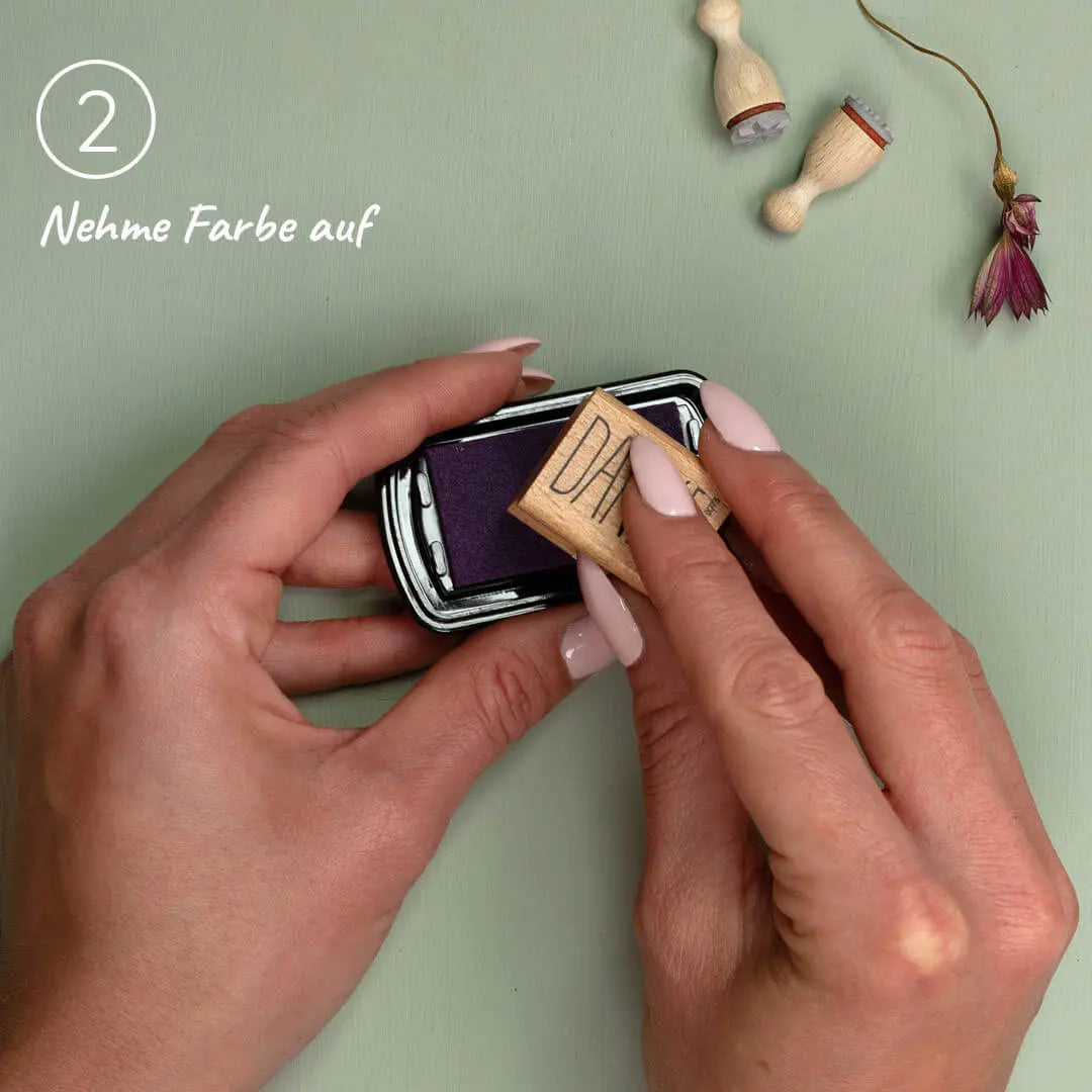 masking tape bastel trick masking tape ideen stempel abdecken grusskarte mit masking tape gestalten farbe mit stempel aufnehmen
