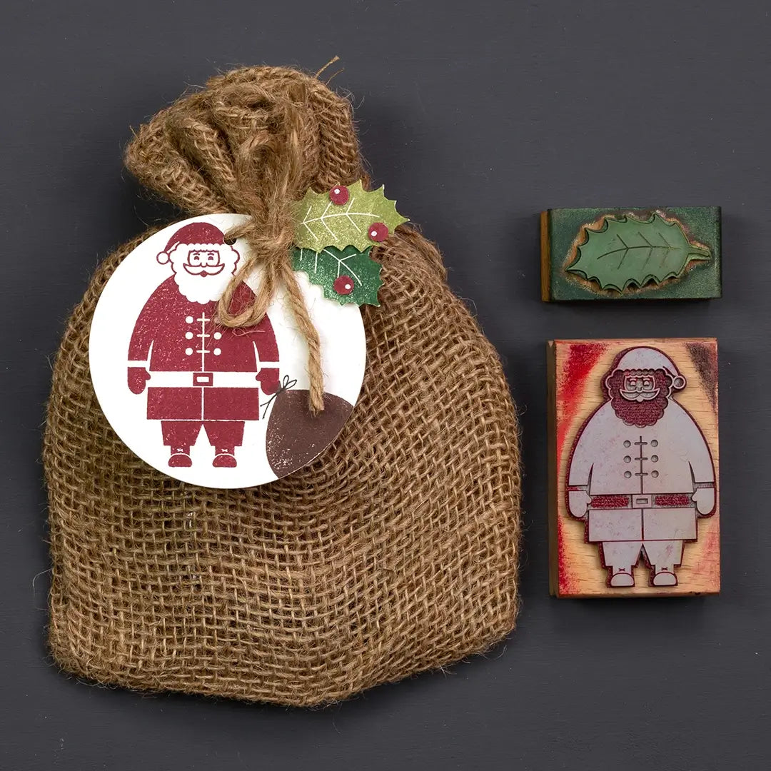 stempel weihnachten weihnachtsstempel stempel weihnachtsmann stempel beere stempel ilexblatt adventskalender basteln papieranhänger bestempeln