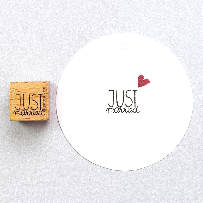 Stempel | Just Married Lettering B